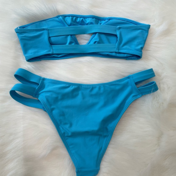 Forever21 Bikini Top and Bottom Set - Picture 2 of 3